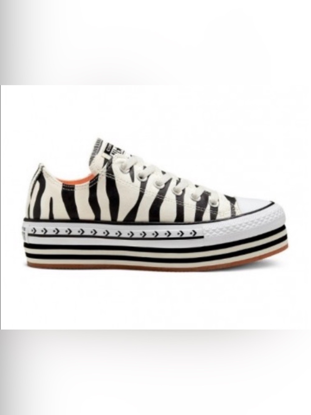 Converse Black & White Striped Low Top Sneakers - platform